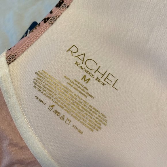 Rachel Roy Underwire Bikini Swim Top - Python Pink Medium M - NWT - Picture 3 of 7